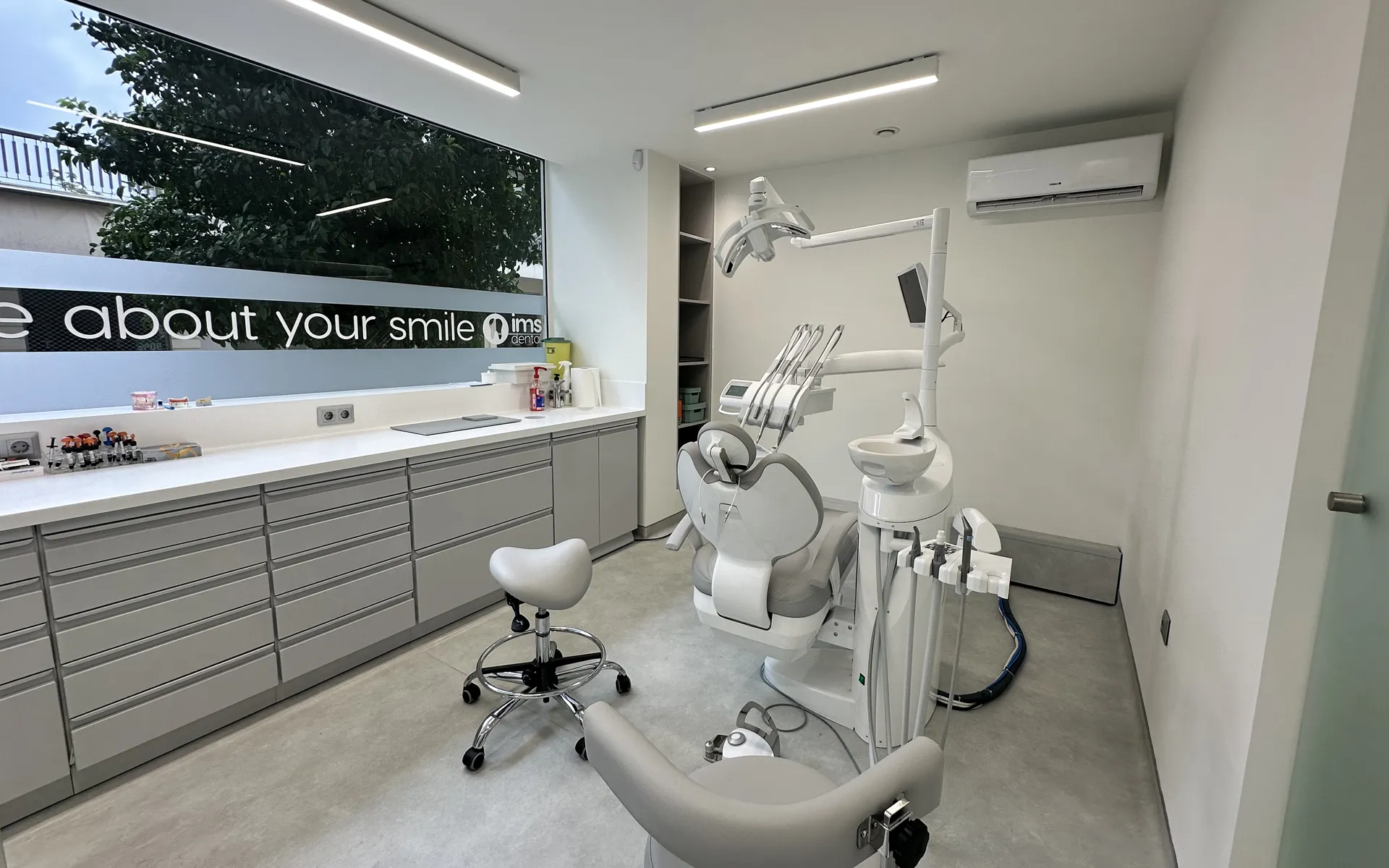 Ein Behandlungszimmer von IMS Dental